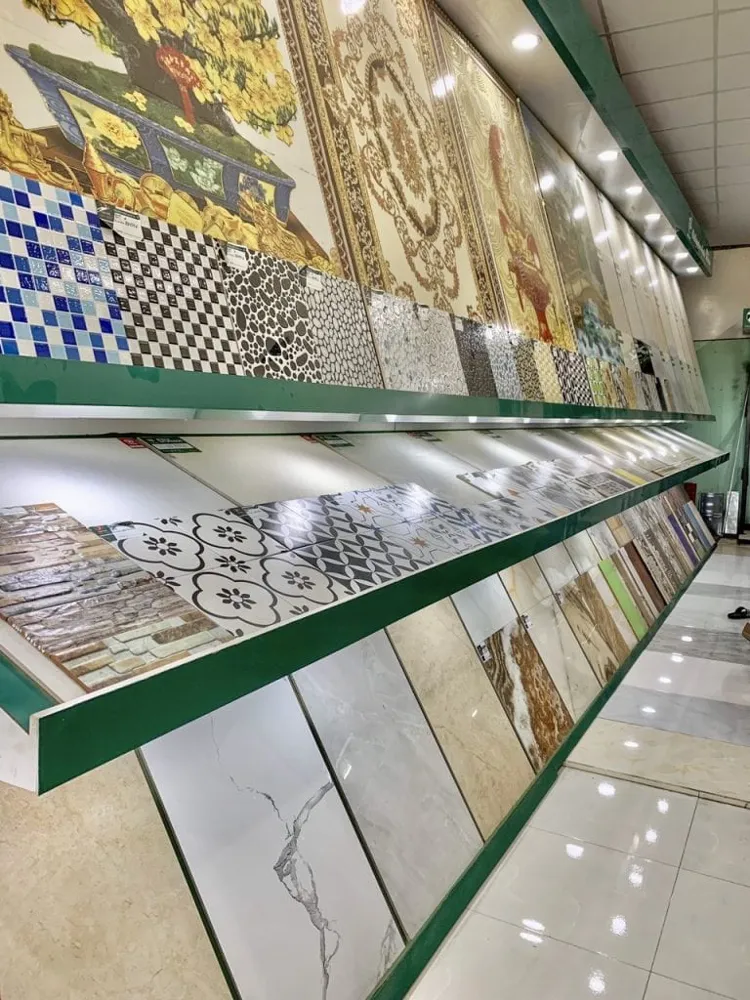 Giá gạch lát nền, gạch ốp tường tại Hoà Phát